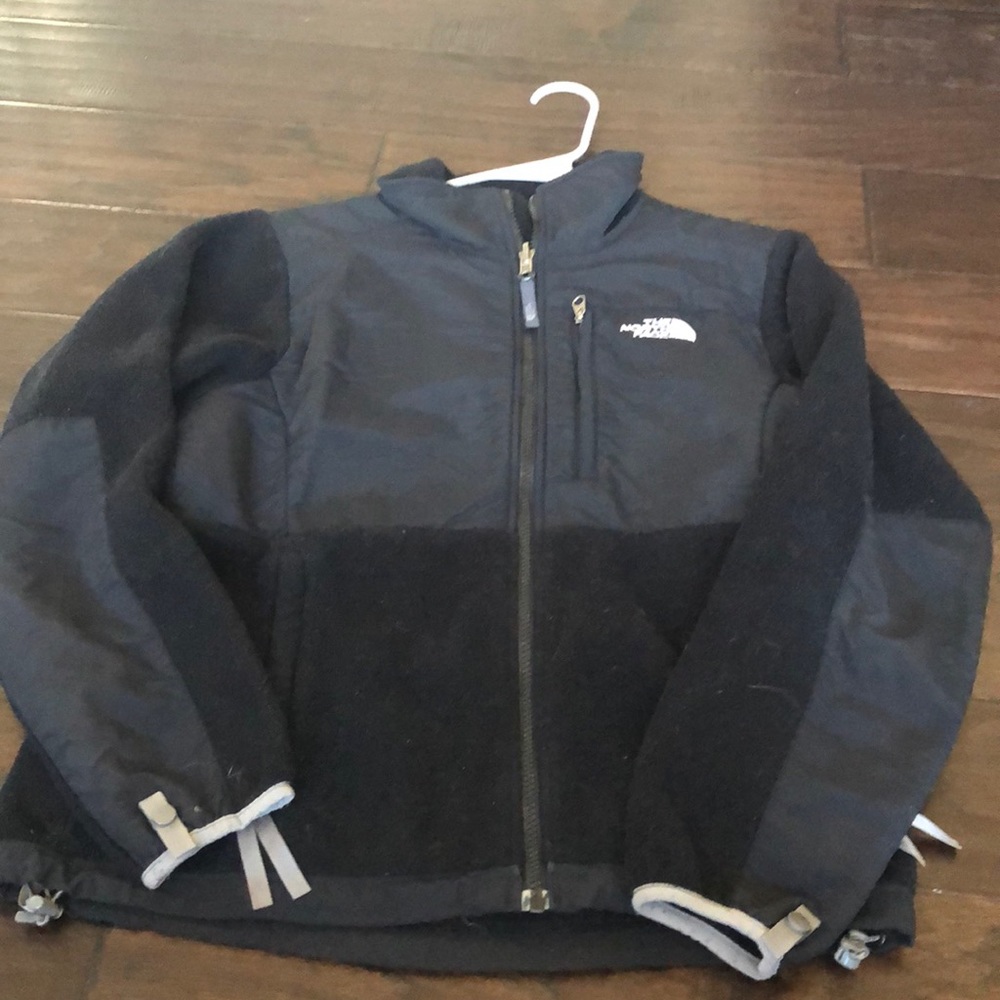 Women’s north face fleece jacket
